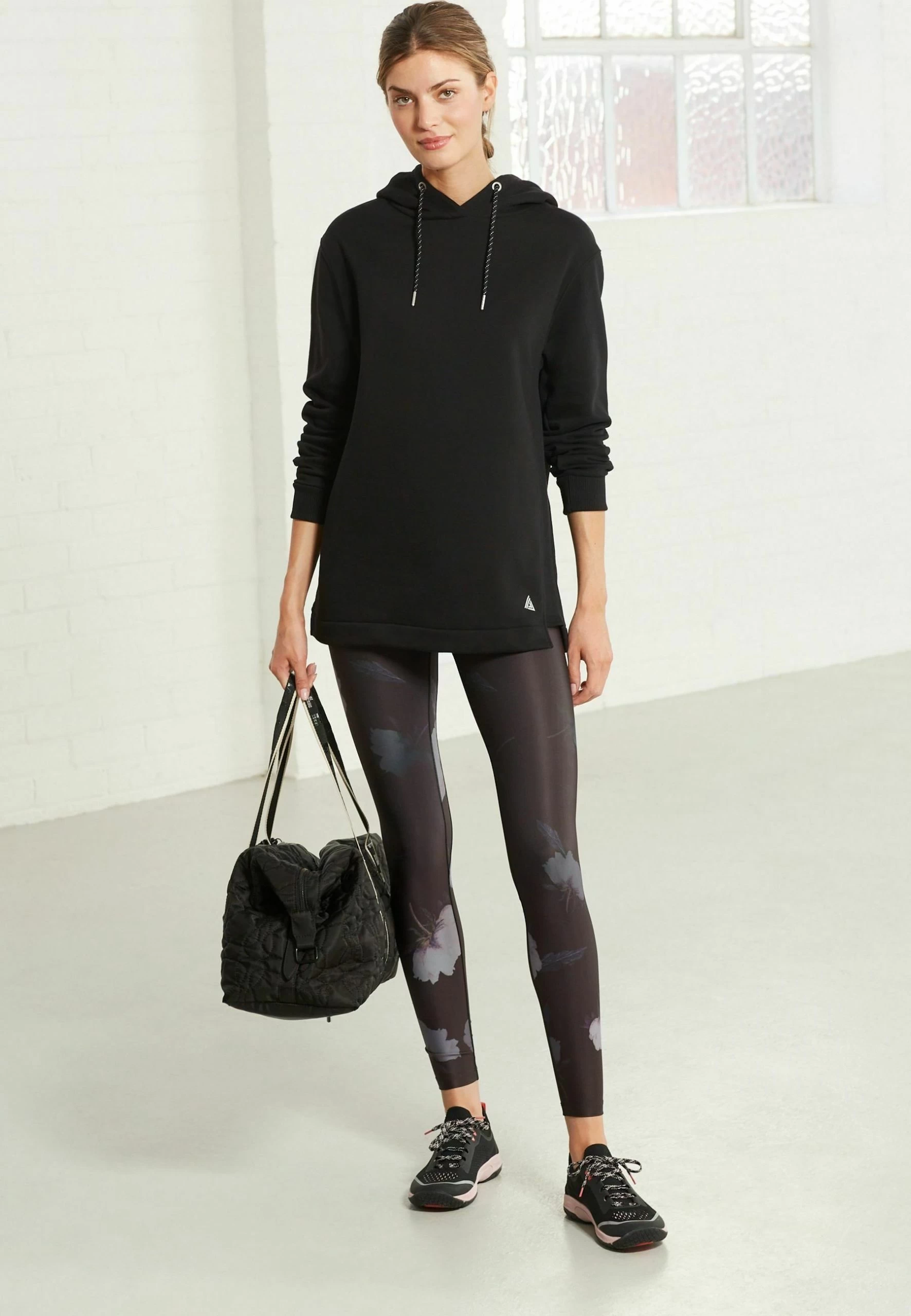 Next Active Sports Longline - Sweat À Capuche - Black