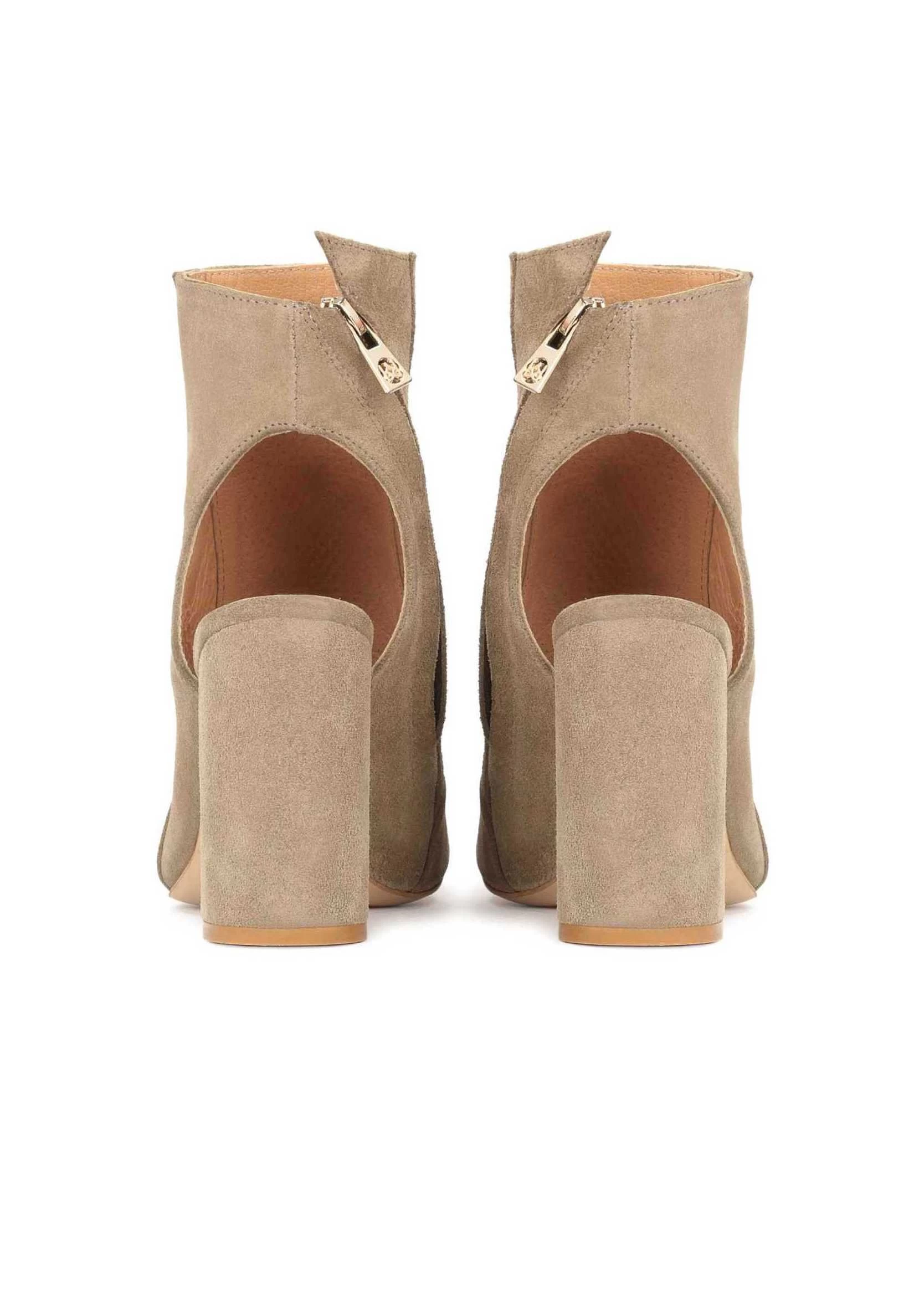 Kazar Imani - Suede Booties On A Wide Heel With An Open Toe - Sandales À Talons Hauts - Taupe – Image 3