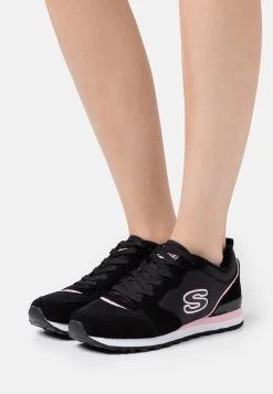Baskets Basses - Black/Pink