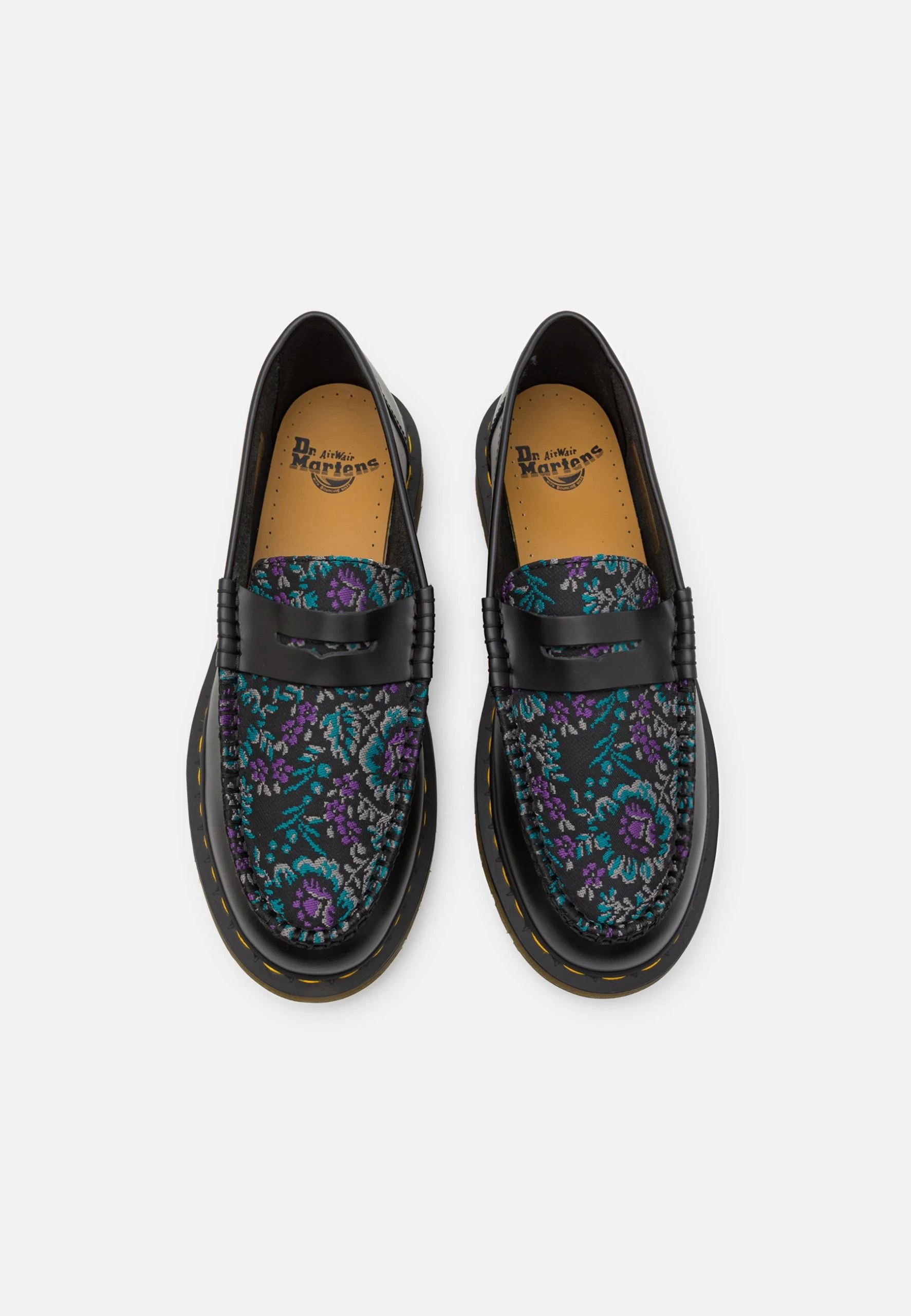Dr. Martens Penton Unisex - Mocassins - Black – Image 4