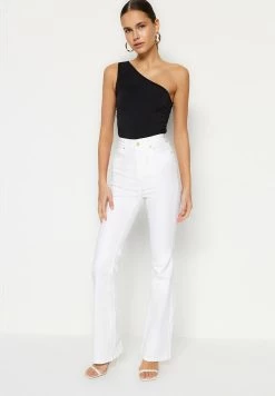 Trendyol Jean Bootcut - White