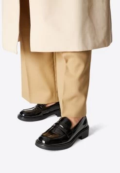 Mocassins - Black Patent