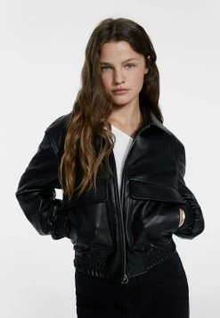 Stradivarius With Front Pockets - Veste En Similicuir - Black